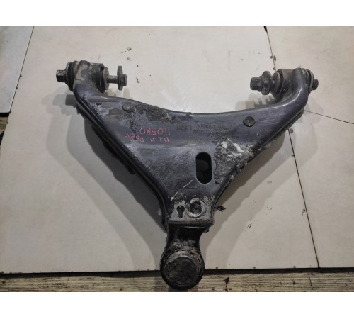 Рычаг подвески (передний левый нижний)