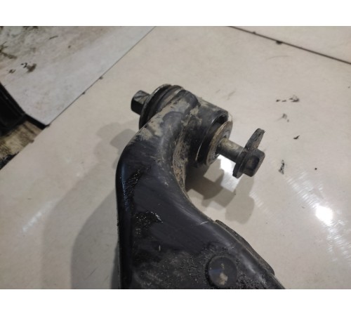 Рычаг подвески (передний левый нижний)