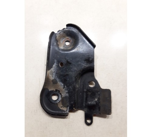 Кронштейн(крепление) подрамника передний левый