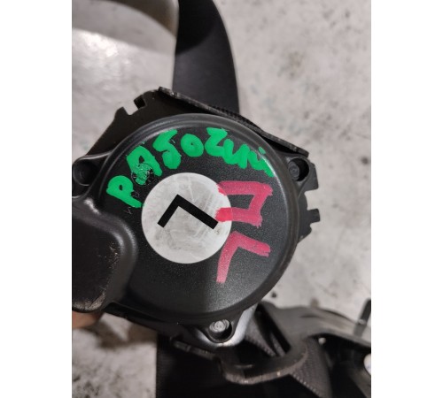 Ремень безопасности передний левый