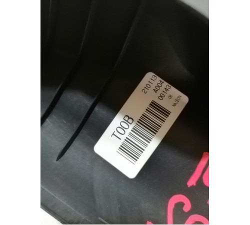 Обшивка центральной стойки левая