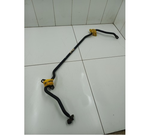 Стабилизатор передний