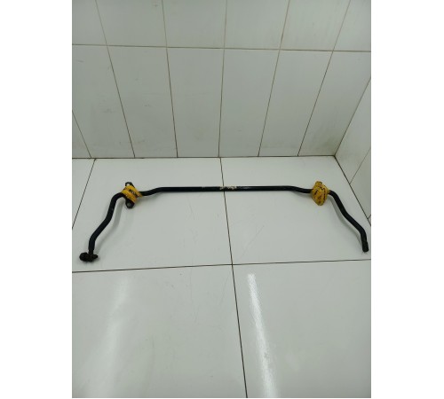 Стабилизатор передний