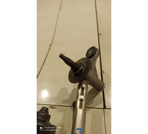 Трапеция стеклоочистителей в сборе с моторчиком