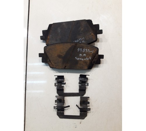 Колодки тормозные (передние правые)