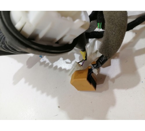 Проводка двери передняя левая