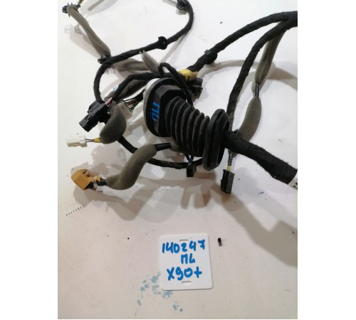 Проводка двери передняя левая