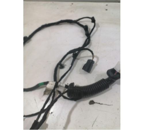 Электропроводка двери задней левой