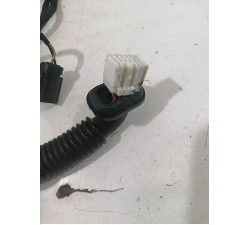 Электропроводка двери задней левой