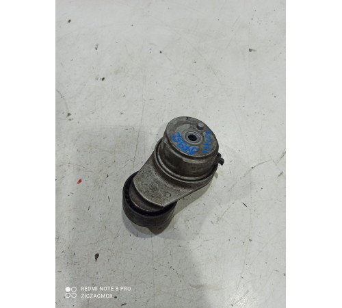 Ролик натяжителя