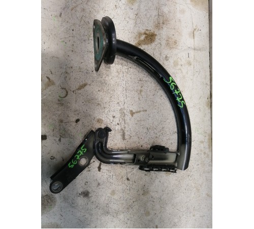 Петля двери/крышки багажника правая