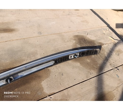 Рейлинг крыши левый