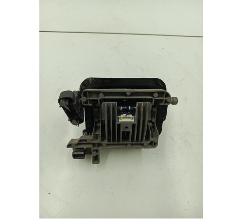 Линза фары левая