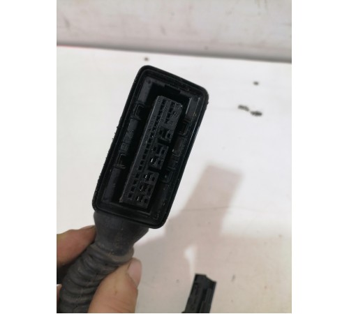 Электропроводка двери задняя левая