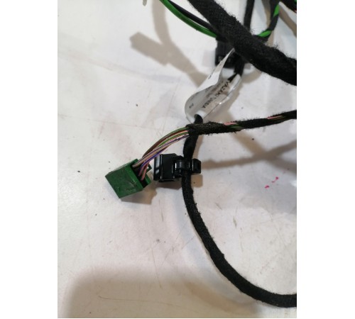 Электропроводка двери задняя левая