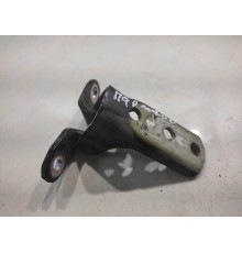 Петля двери (задняя, левая, нижняя)