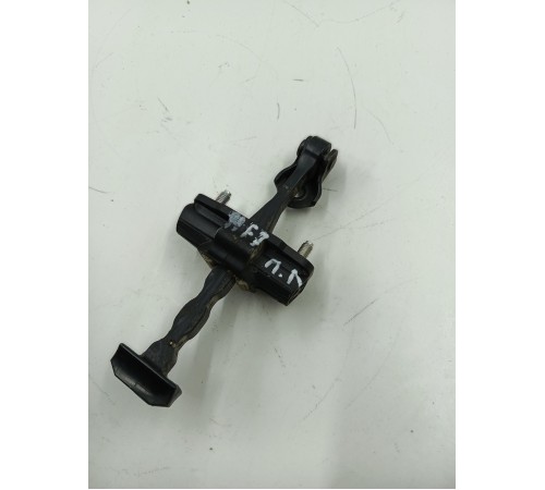 Ограничитель Двери Передний левый 