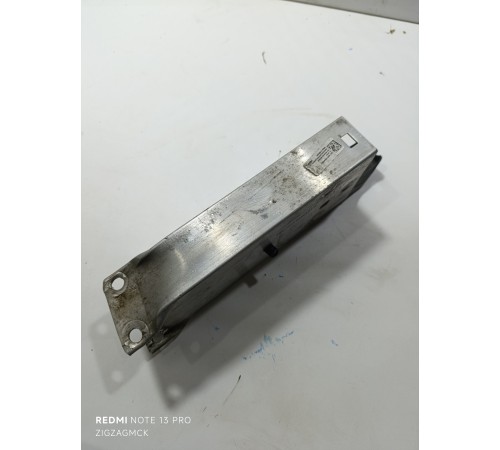 Кронштейн усилителя переднего бампера правый