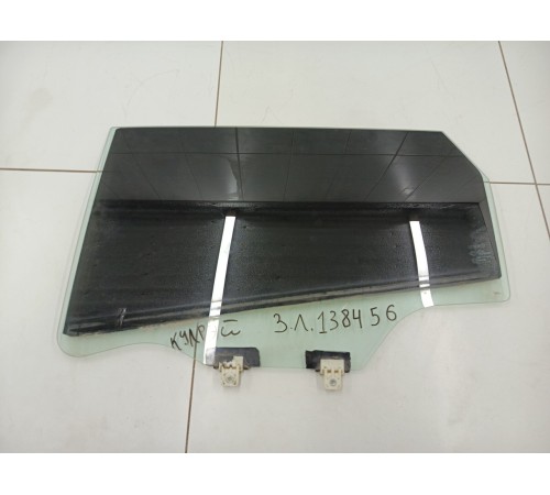 Стекло двери заднее левое