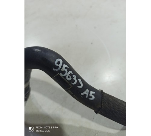 Патрубок системы охлаждения