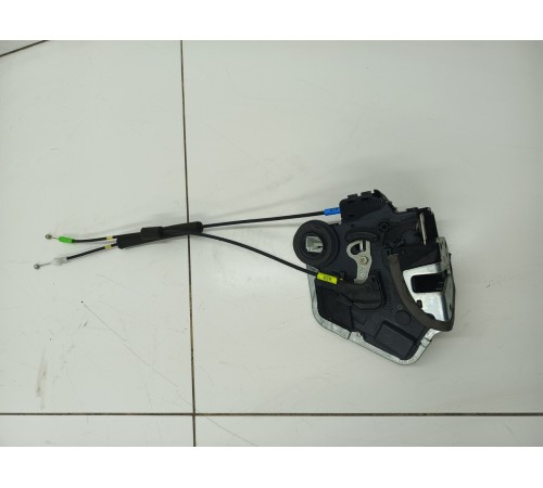 Замок задний левый