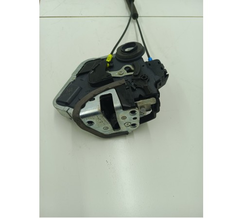 Замок задний левый