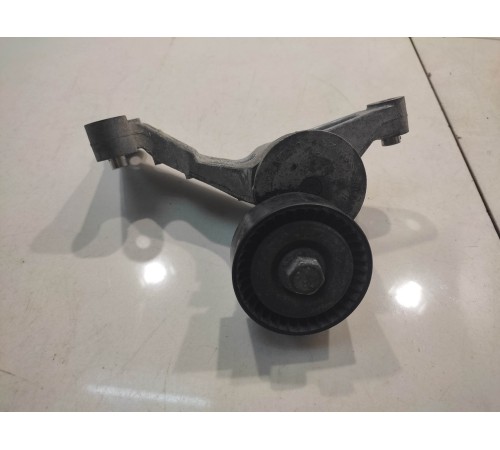 Ролик-натяжитель