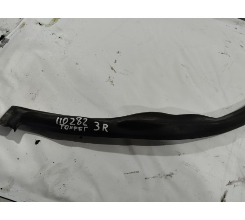 Уплотнитель двери(задний правый)