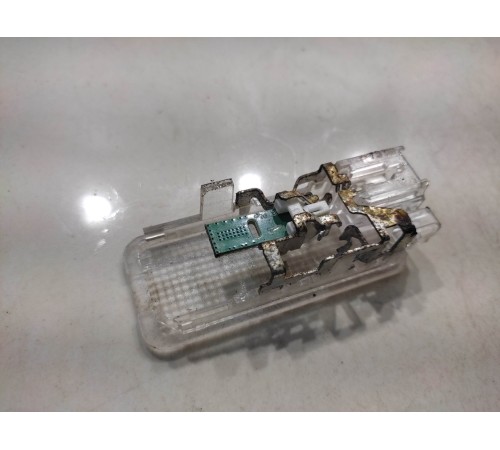 Плафон внутреннего освещения