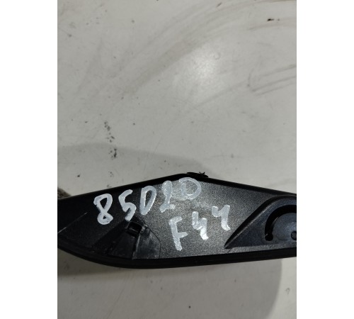 Крепление детского кресла (пластик салона)