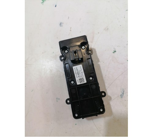 Блок управления стеклоподъемниками