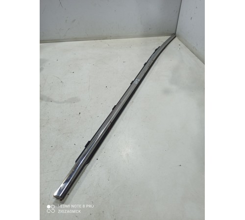 Уплотнитель стекла (задний правый наружный)