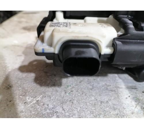 Ручка двери передняя правая внешняя