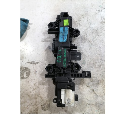 Ручка двери передняя правая внешняя