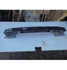 Усилитель заднего бампера