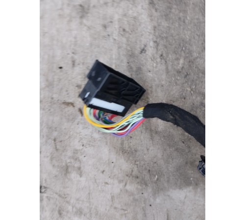 Электропроводка подкапотная с блоком предохранителей