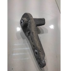 Крепление(дополнительное) заднего подрамника(правое)