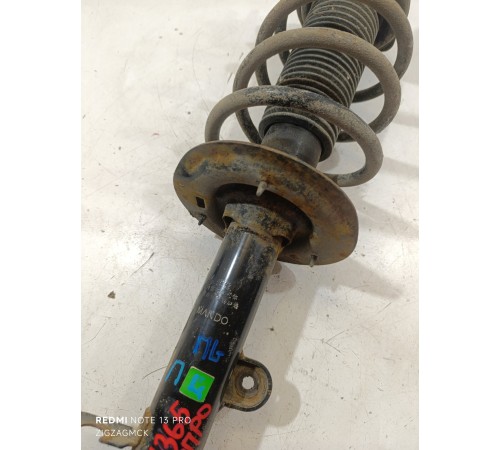 Амортизатор подвески передний левый в сборе