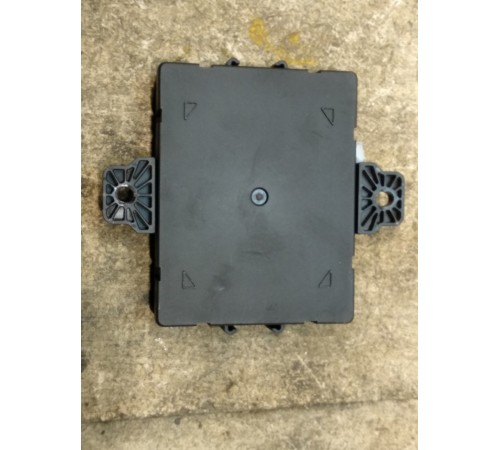 Модуль привода подьема багажника