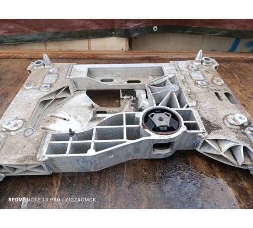 Балка передняя, подрамник