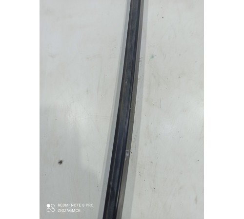 Молдинг лобового стекла(правый)