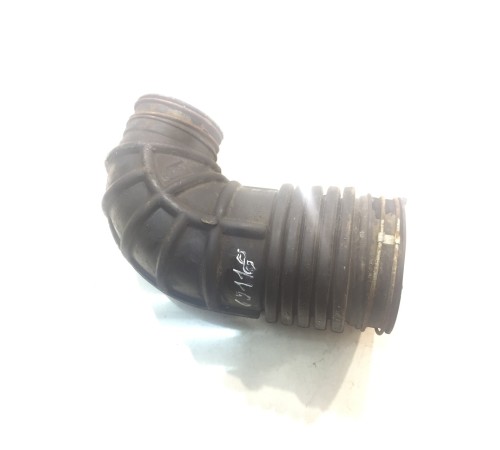 Патрубок воздушного фильтра