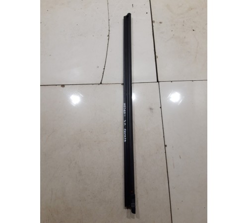 Уплотнитель стекла (задний левый внутренний)