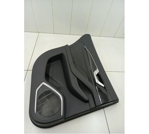 Обшивка двери задняя правая