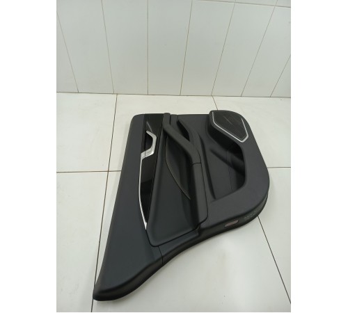 Обшивка двери задняя правая