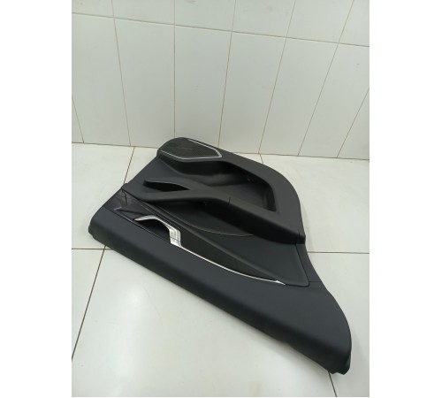 Обшивка двери задняя правая