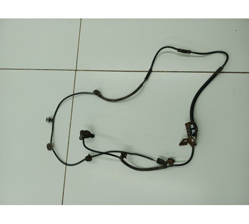 Датчик ABS передний правый