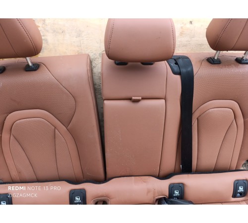 Сиденье задний ряд