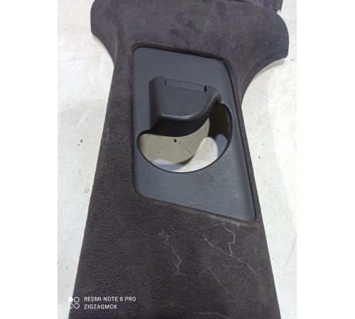 Обшивка центральной стойки(левая верхняя)