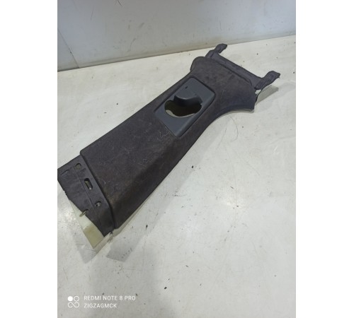 Обшивка центральной стойки(левая верхняя)